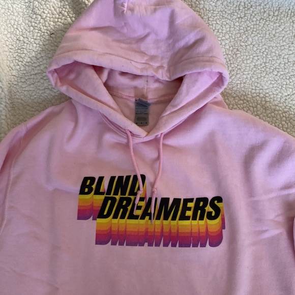 Gildan heavy blend pink hoodie - Picture 2 of 4